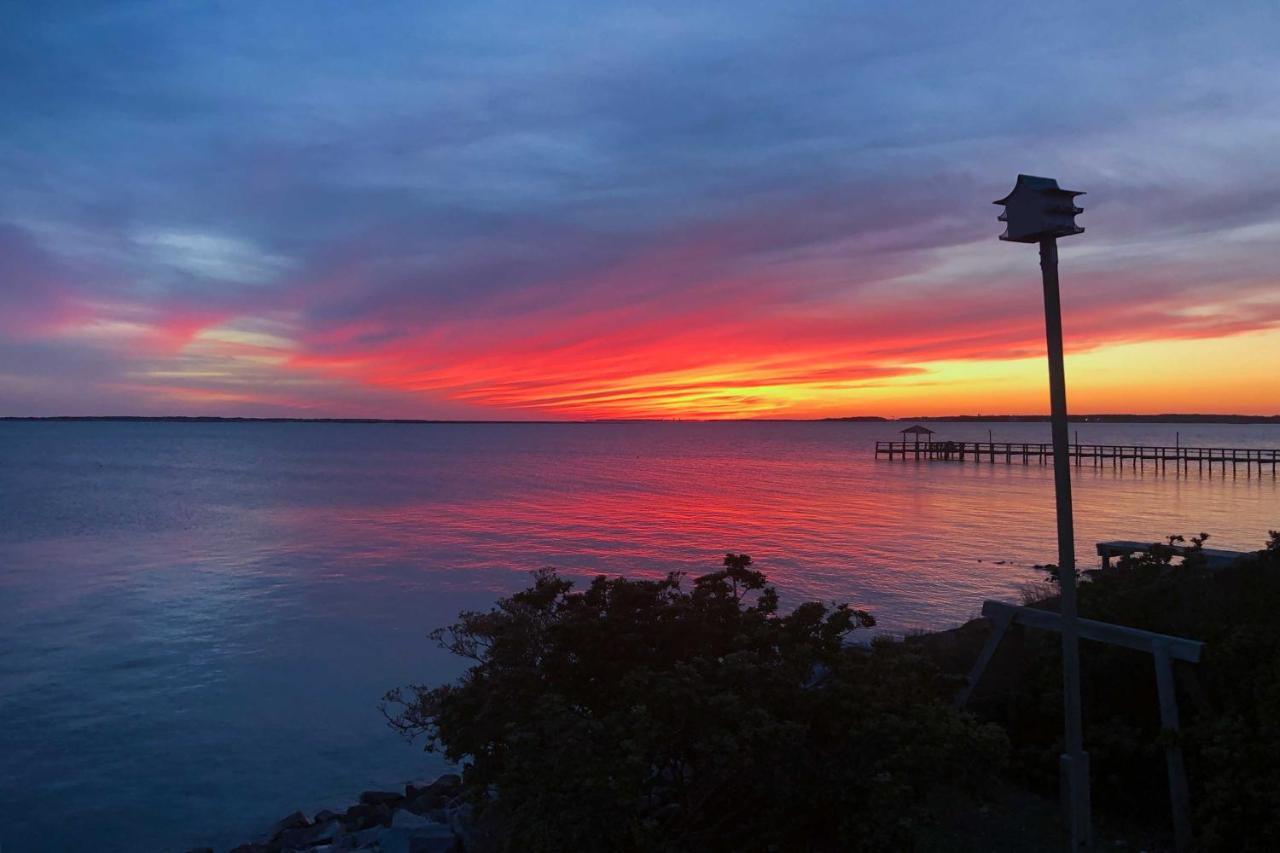 Waterfront Harkers Island Home Sunset View And Dock ภายนอก รูปภาพ